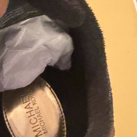 Michael Kors Brown sneakers - Picture 10 of 13